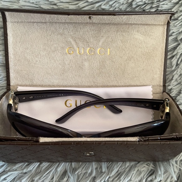 🌸Authentic Gucci Acetate Sunglasses🌸 - Picture 7 of 9